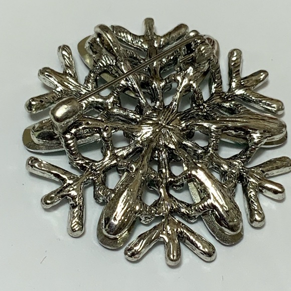 Betsey Johnson Brooch Pin Rhinestone #E052 - Picture 4 of 5